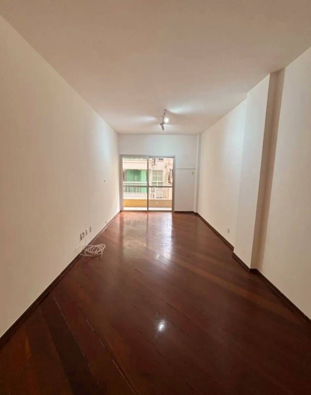 #441 - Apartamento para Venda em Rio de Janeiro - RJ