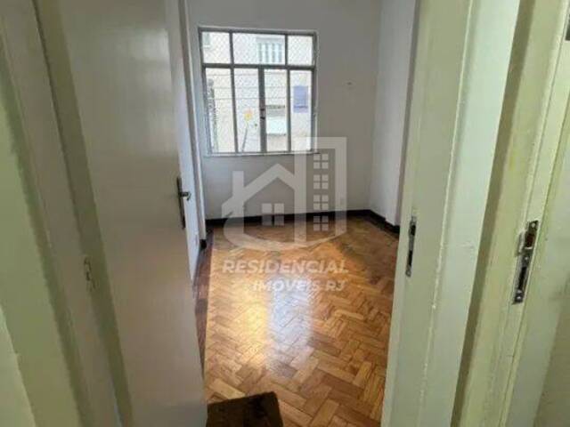 Apartamento para Venda em Rio de Janeiro - 2