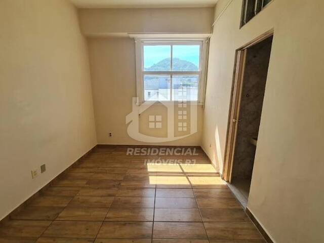 #330 - Apartamento para Venda em Rio de Janeiro - RJ - 1